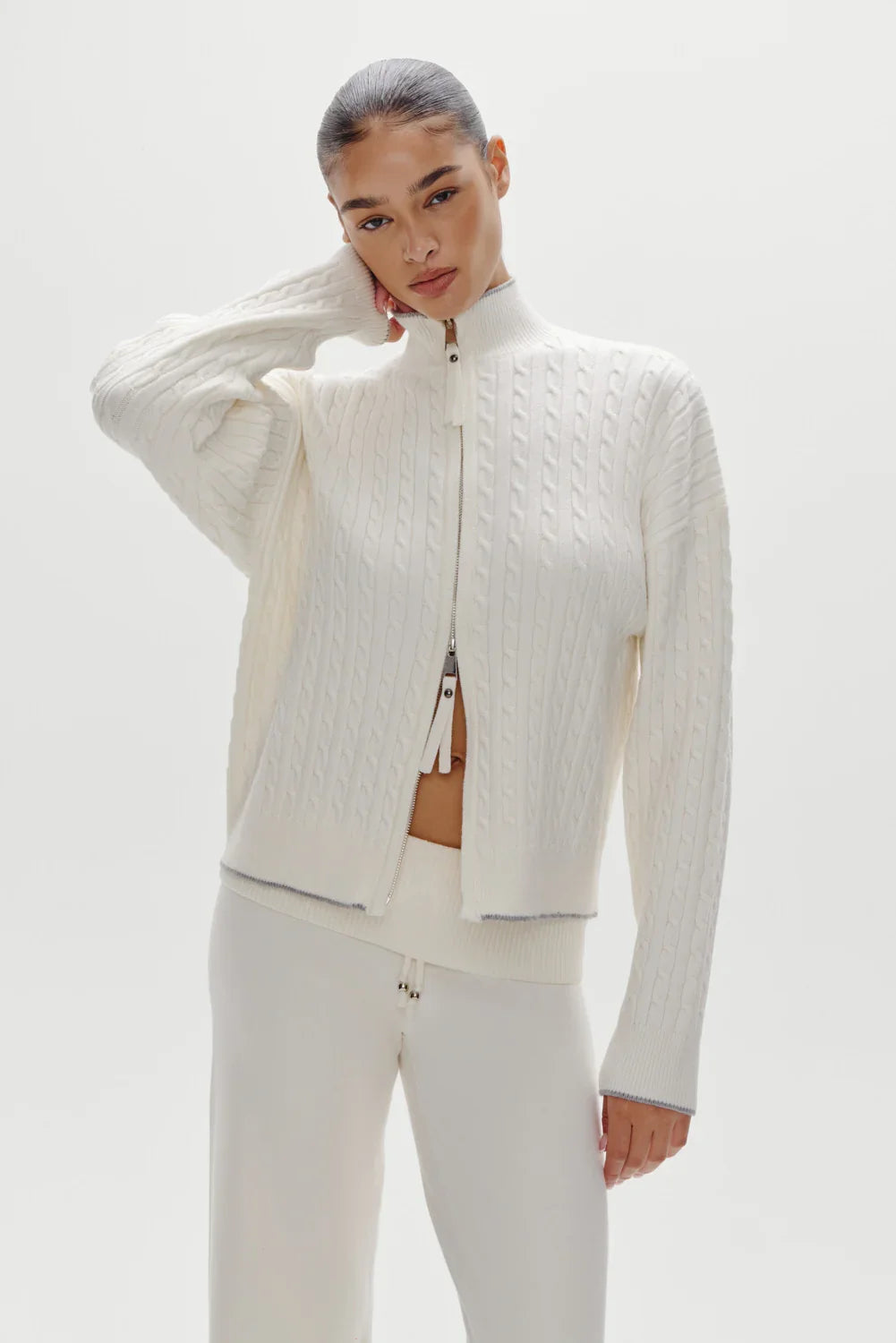 Bea Cloud Knit Zip Up Sweater Honeymoon