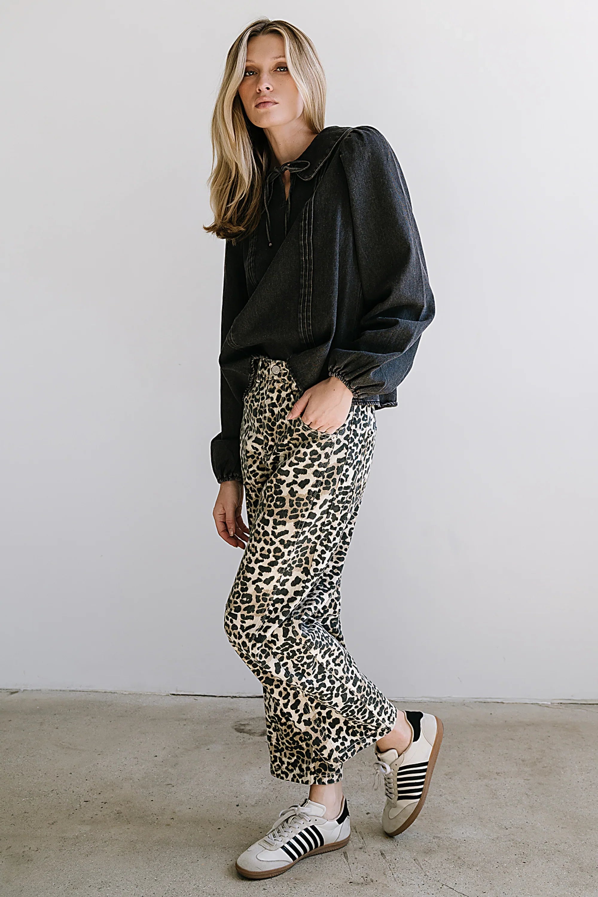 Monique Pleated Blouse in Black