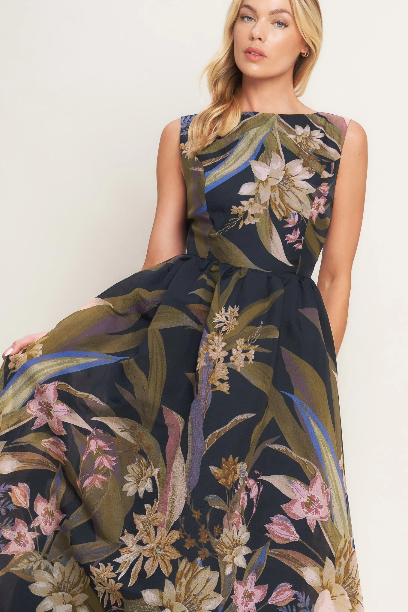 FOLIAGE WHISPER BLACK MIDI DRESS
