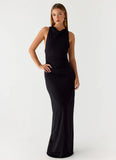 Hidden Agenda Maxi Dress Black