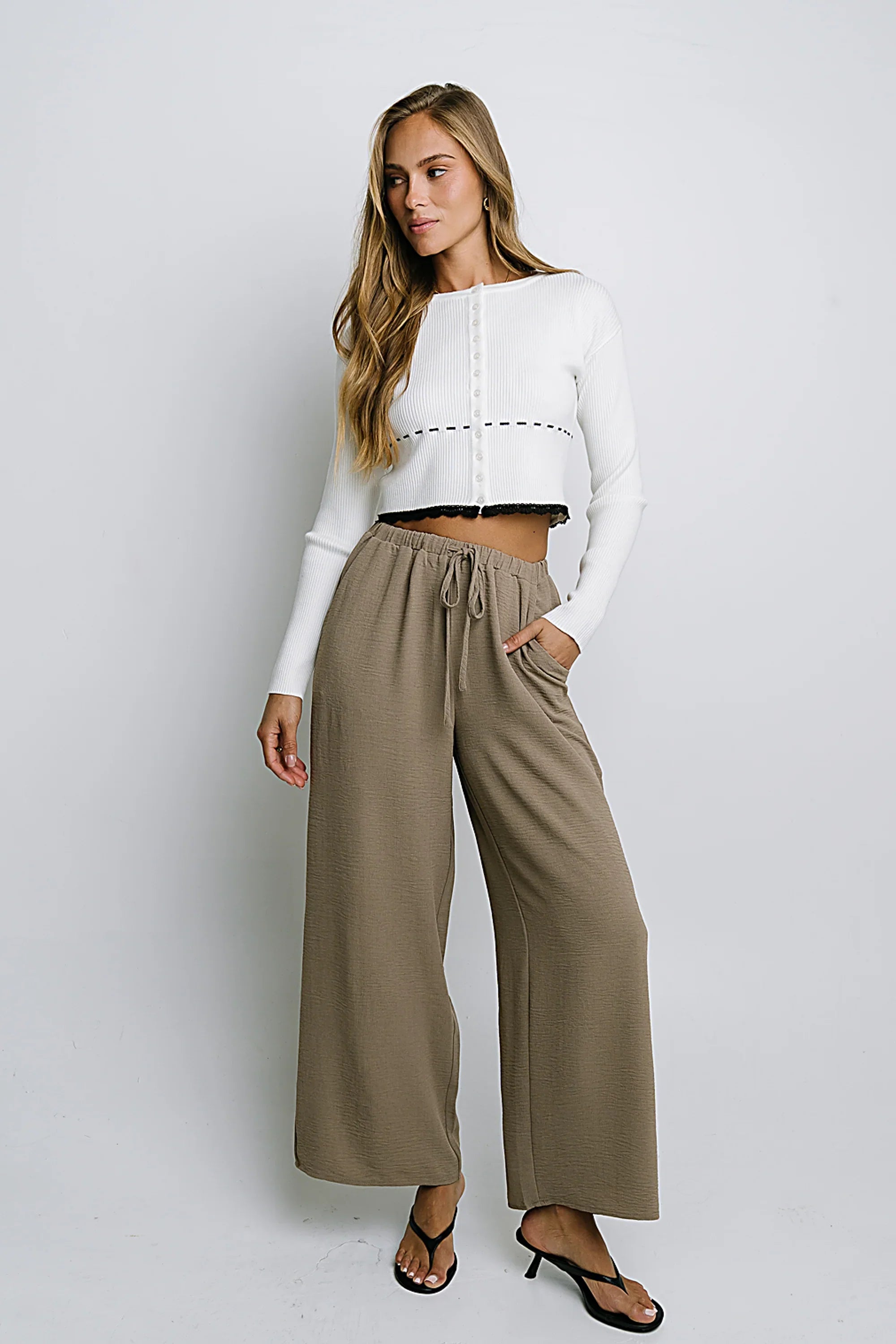 Salma Wide Leg Pants in Olive