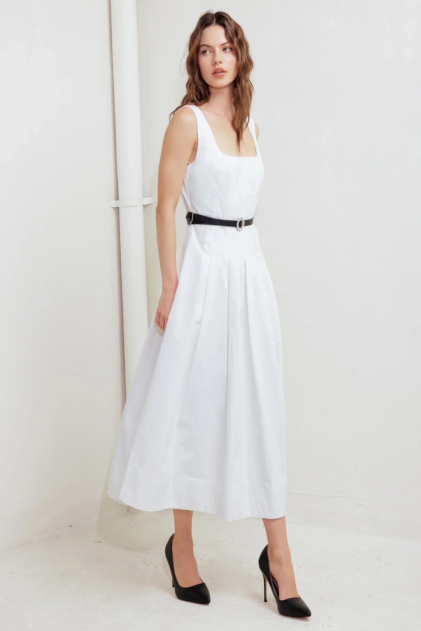 REVERIE WHITE MIDI DRESS