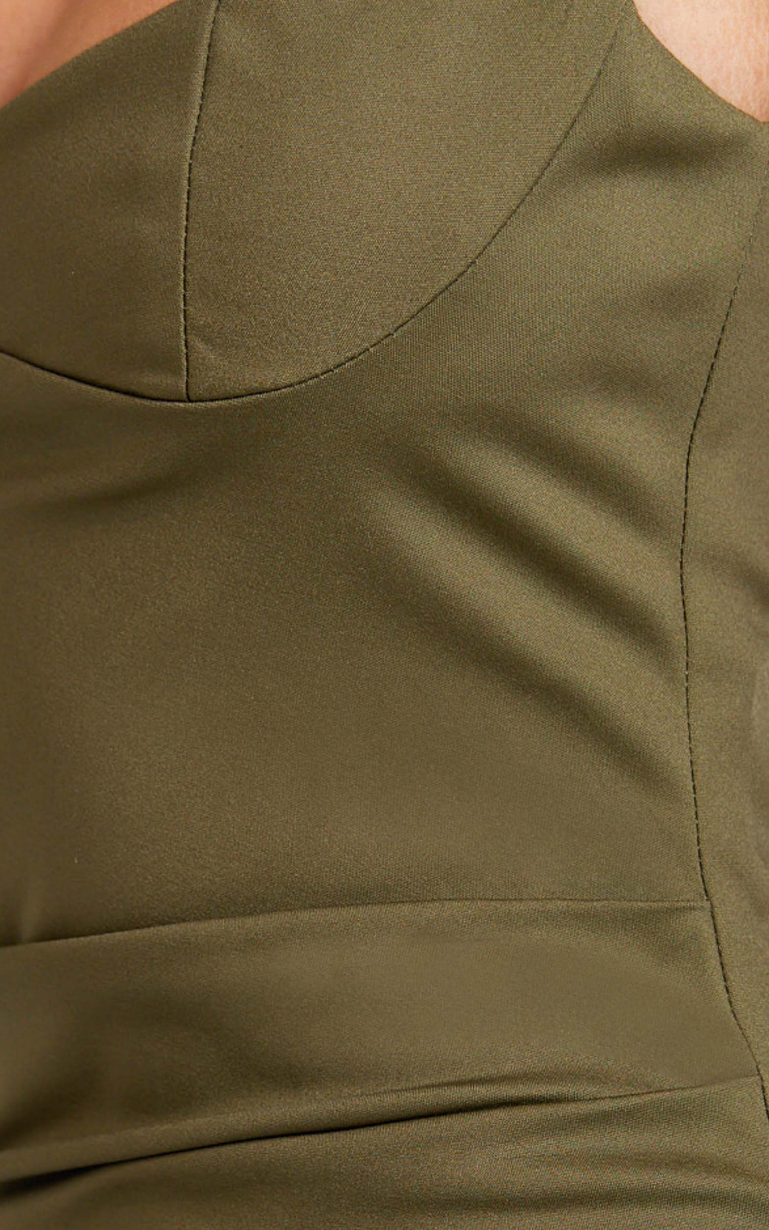 Benita Midi Dress Scoop Neck Ruched Fitted Dress in Olive