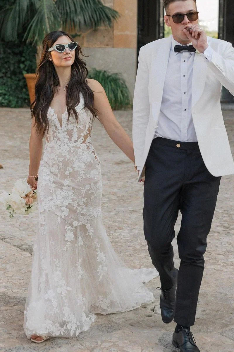 Mermaid V Neck Tulle Lace Sleeveless Ivory Wedding Dresses