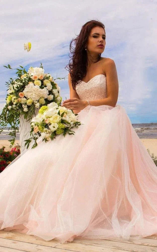 Ball Gown Tulle Lace Satin Strapless Weddig Dress