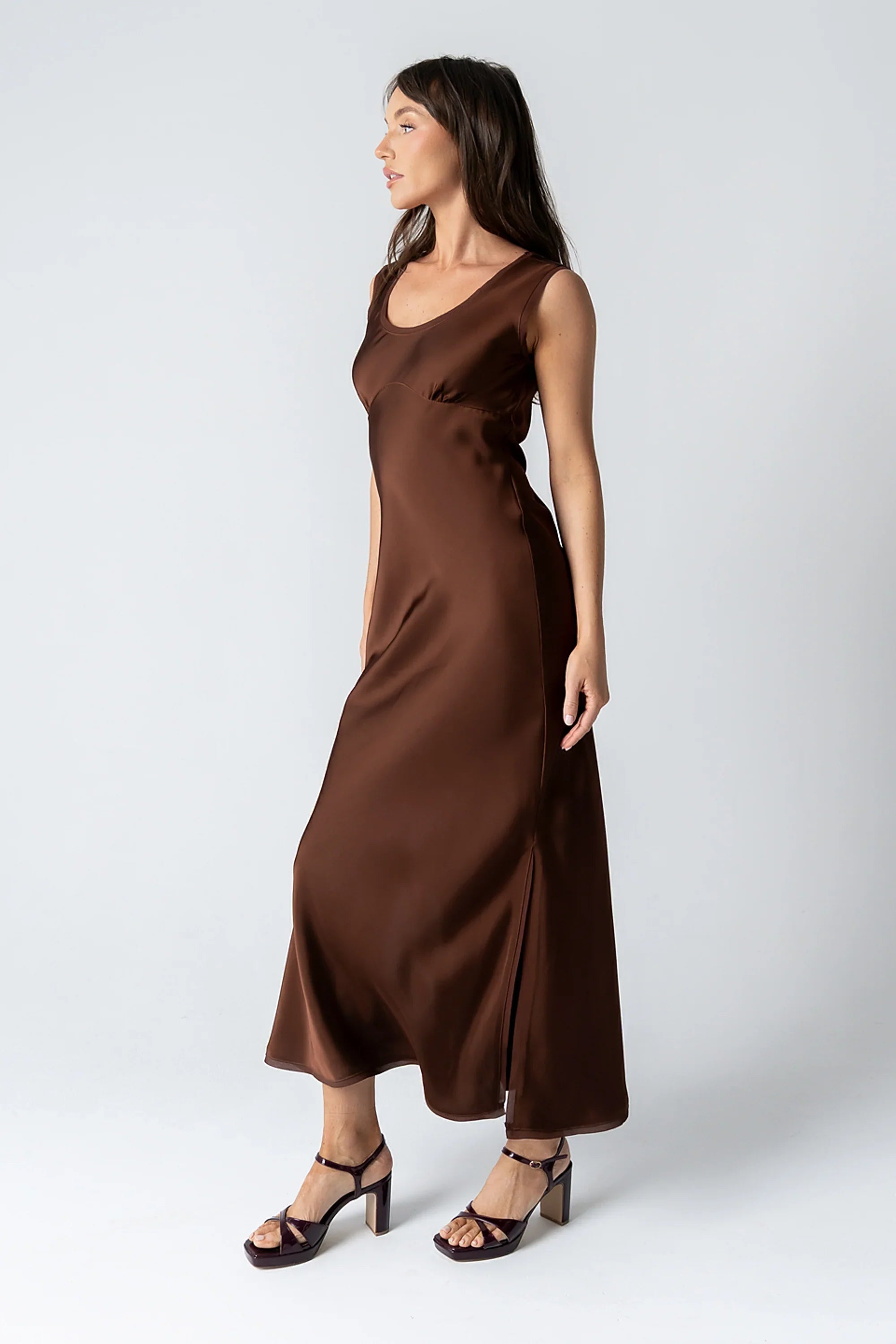 Kesley Maxi Dress in Brown