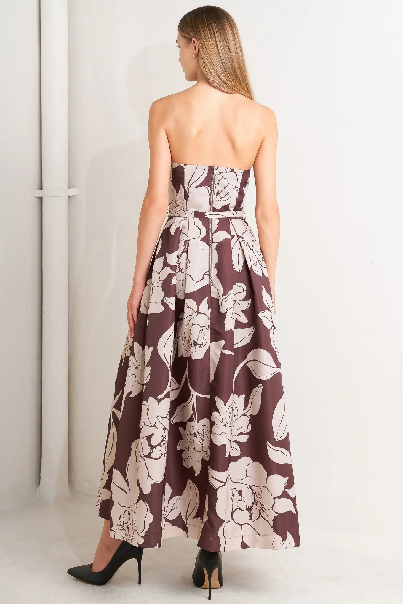 VINTAGE BLOOM STRAPLESS BURGUNDY MIDI DRESS
