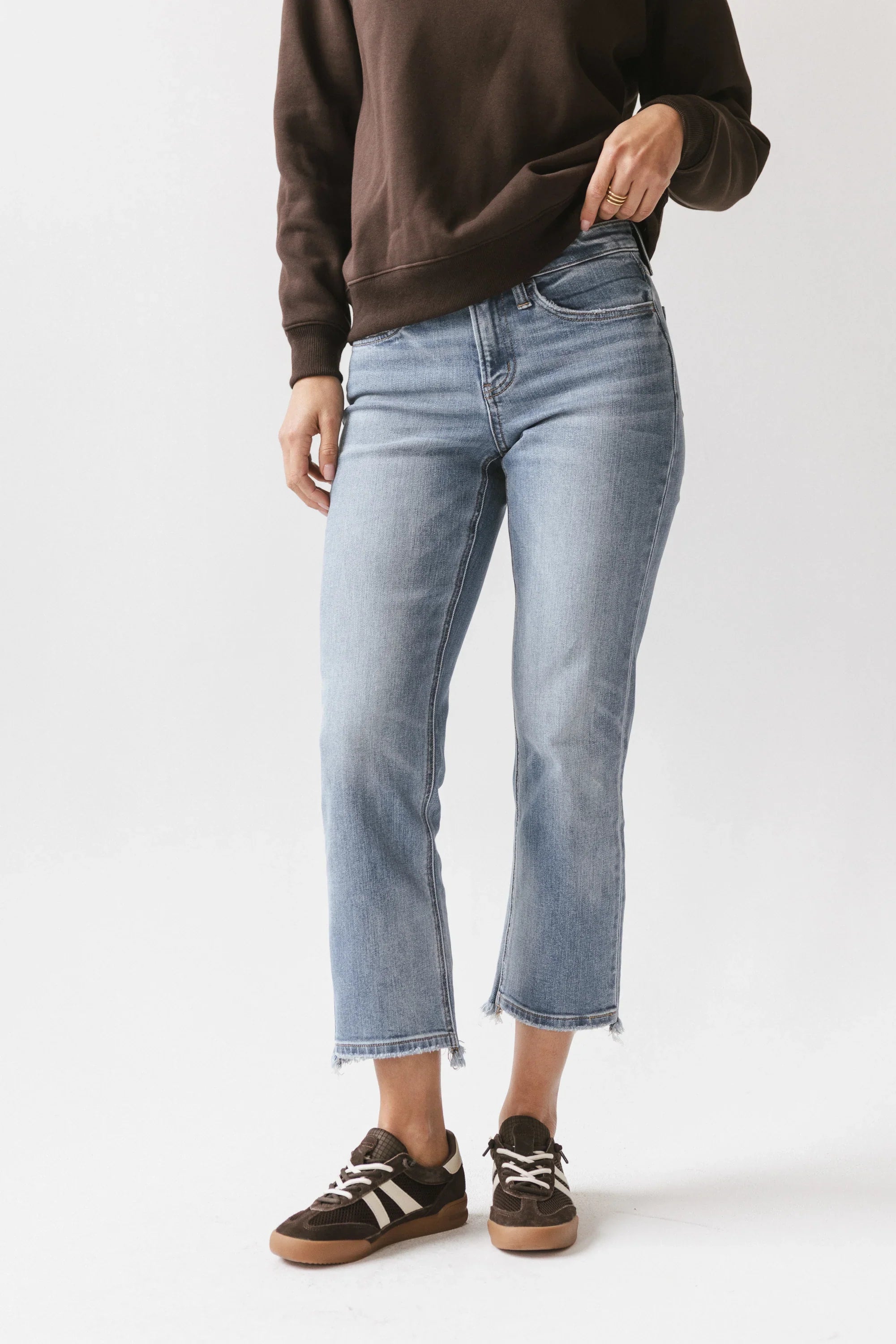 Markel Cropped Straight Leg Jeans