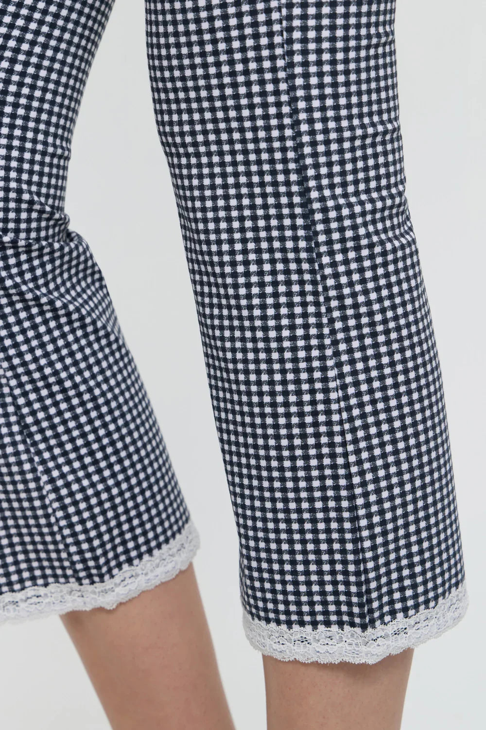 Nikki Gingham Capri Pants Midnight Wishes
