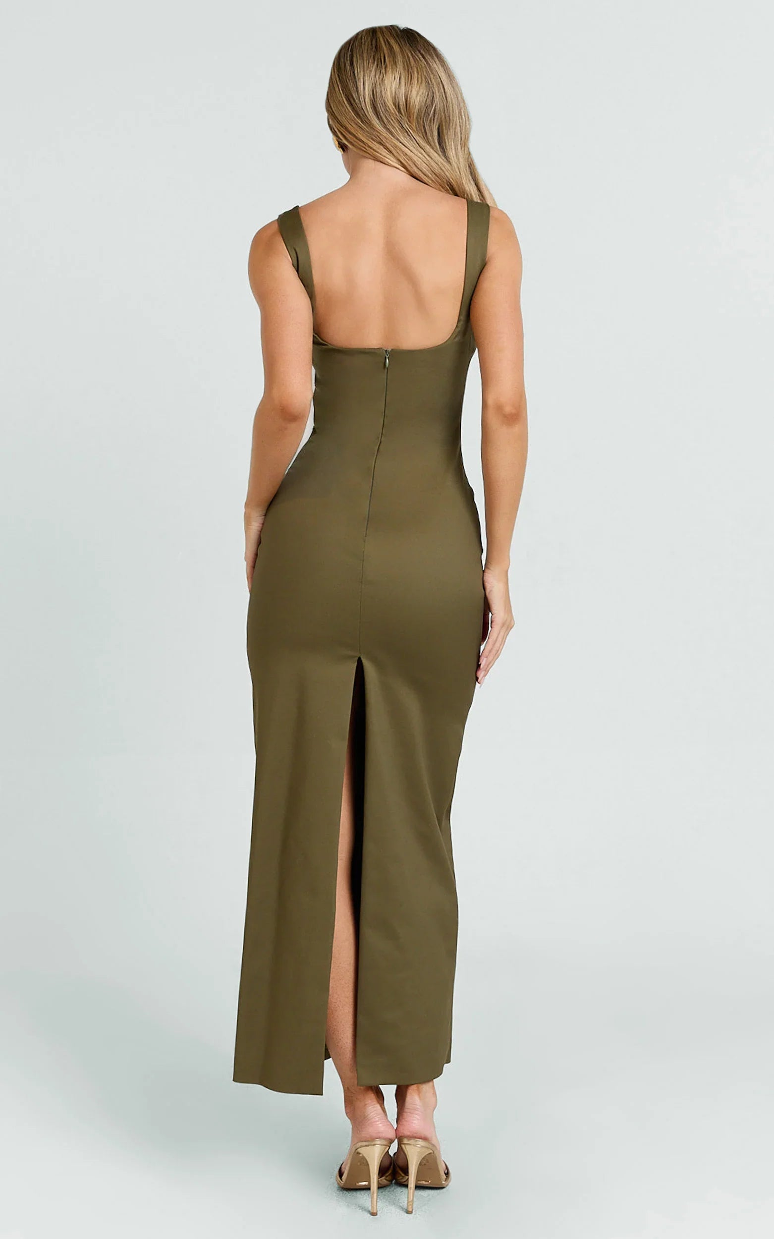 Benita Midi Dress Scoop Neck Ruched Fitted Dress in Olive
